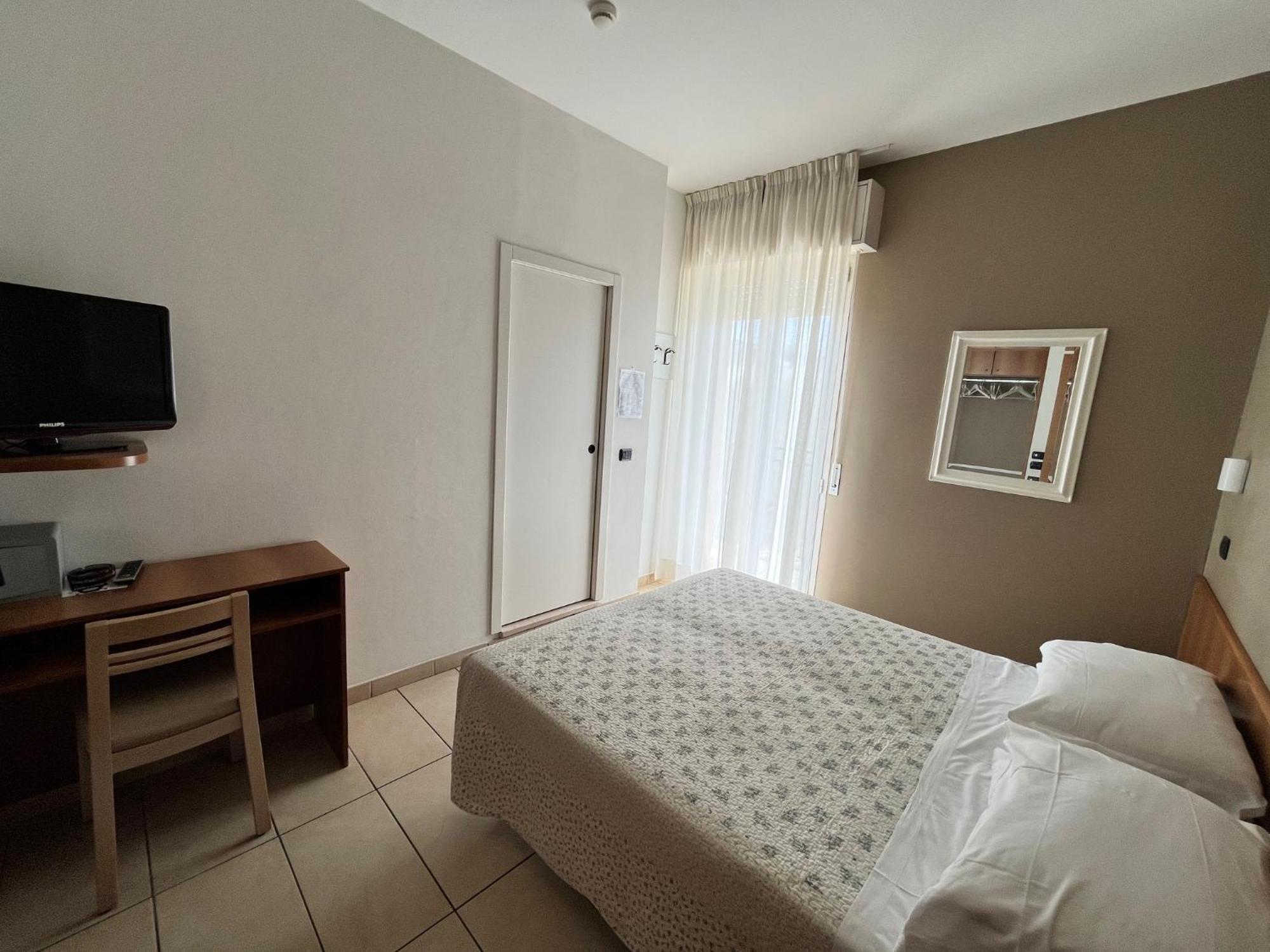 Hotel Berenice 리미니 외부 사진