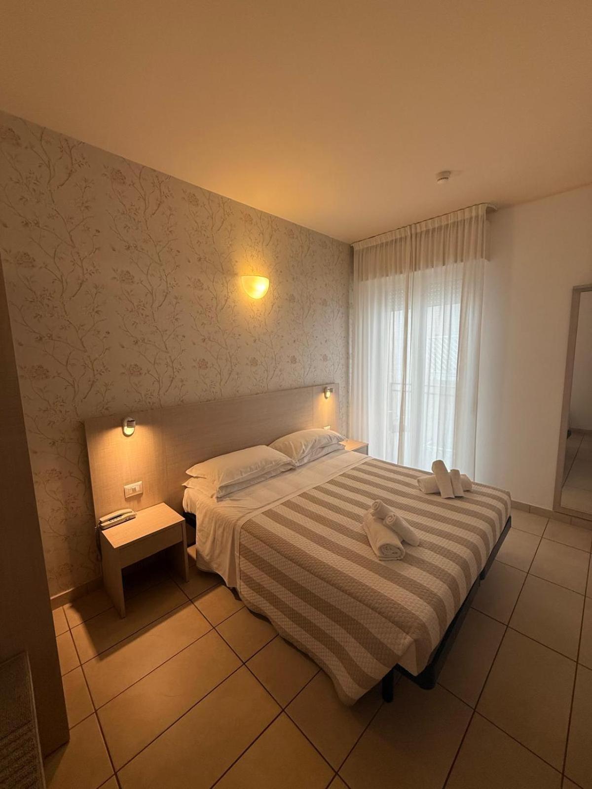 Hotel Berenice 리미니 외부 사진