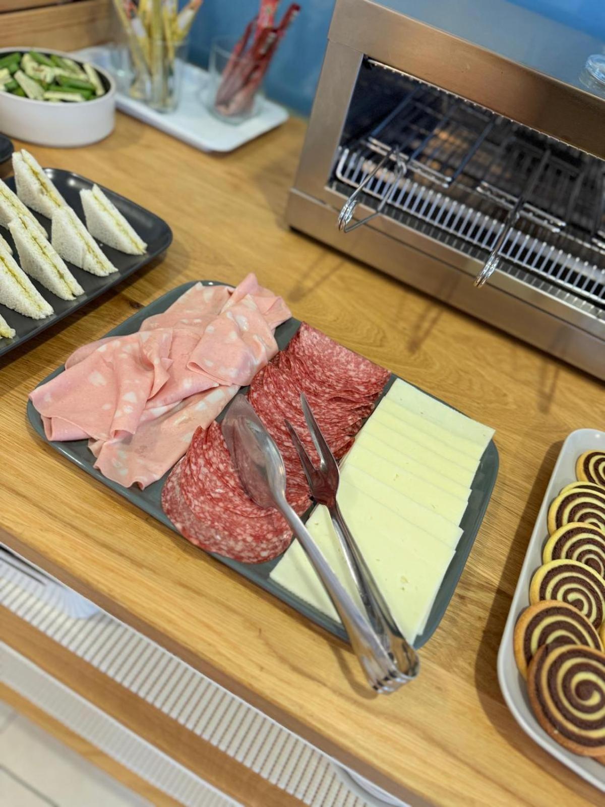 Hotel Berenice 리미니 외부 사진